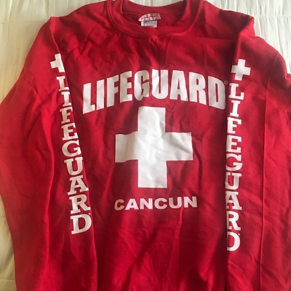 Lifeguard Cancun sweatshirt sweatshirt size S